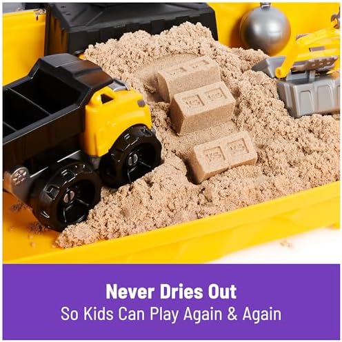 Kinetic Sand, Construction Site Folding Sandbox with 2lbs Play Sand & Toy Truck, Sensory Toys for Kids & Classroom, Back to School Teacher Must Haves