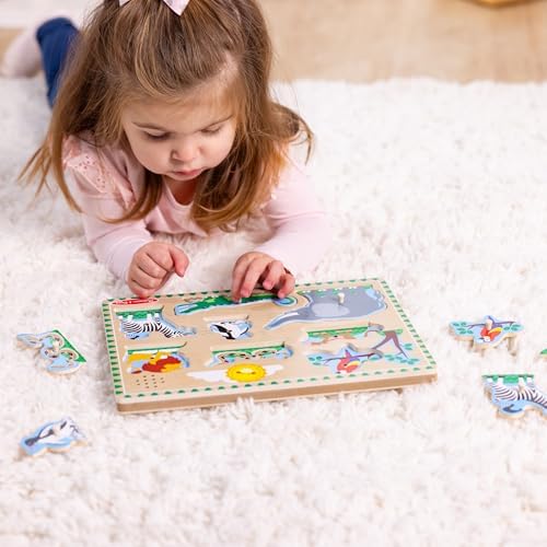 Melissa & Doug Zoo Animals Sound Puzzle - Wooden Peg Puzzle with Sound Effects (8 pcs)
